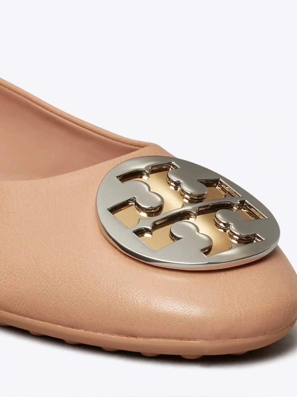 TORY BURCH 147379 SIZE 7 : LIGHT SAND / GOLD / SILVER 236 CLAIRE BALLET LEATHER